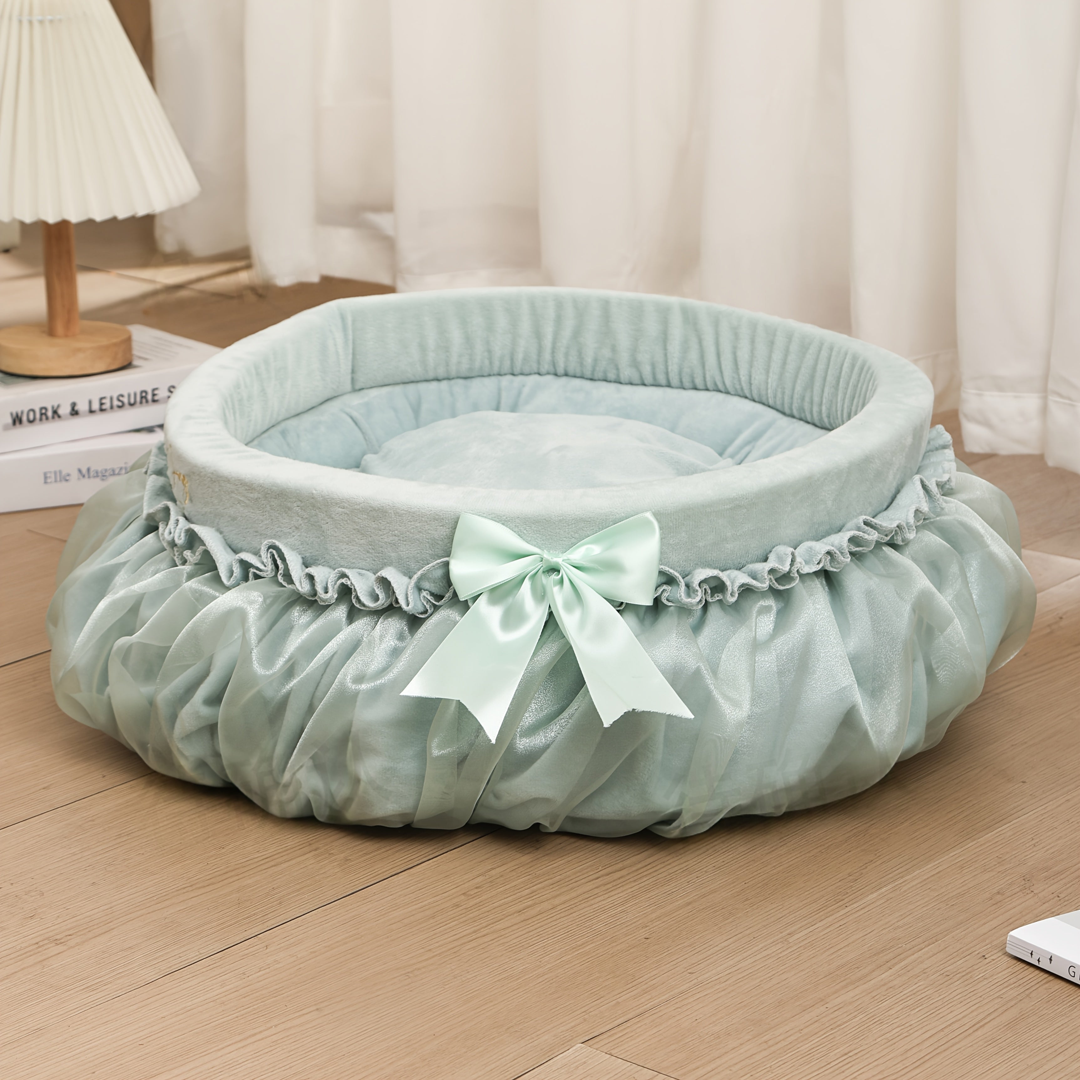 All-season universal autumn and winter cat and dog bed mat, home washable princess bed, anti-slip, soft plush, warm pet sofa, cat bed and dog bed, cute and comfortable, suitable for all cats and dogs